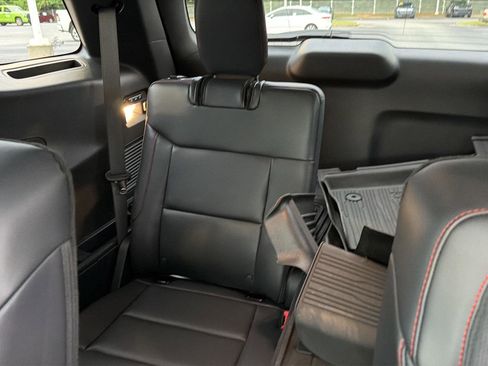 Used 2025 Ford Explorer ST w/ Sun And Sound Package AWD/4WD image 13
