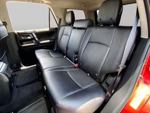 Used 2023 Toyota 4Runner TRD Off-Road Premium w/ Off Road Premium Plus Package AWD/4WD image 20