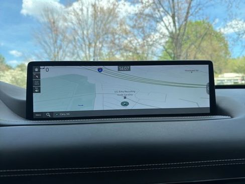 Used 2024 Genesis GV80 2.5T image 17