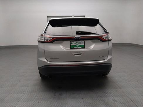 Used 2016 Ford Edge SE image 6