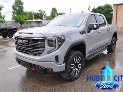 Used 2024 GMC Sierra 1500 AT4 w/ Technology Package