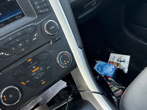 Used 2015 Ford Fusion S FWD image 3
