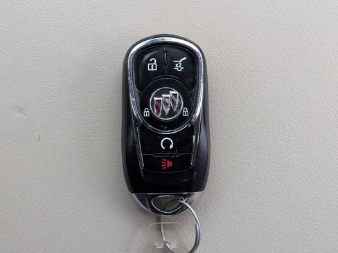 Used 2024 Buick Enclave Essence AWD/4WD image 33