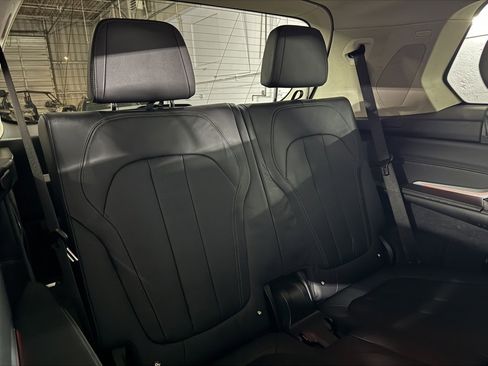 Used 2019 BMW X7 xDrive40i w/ Premium Package image 51