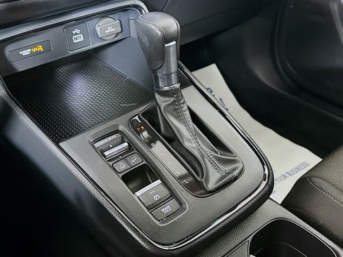 Used 2024 Honda CR-V LX image 16