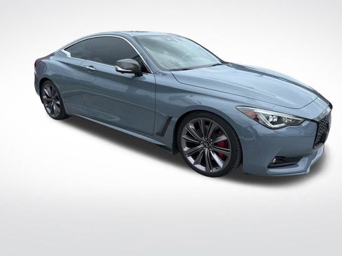 Used 2022 INFINITI Q60 Red Sport 400 w/ Carbon Fiber Package RWD image 2
