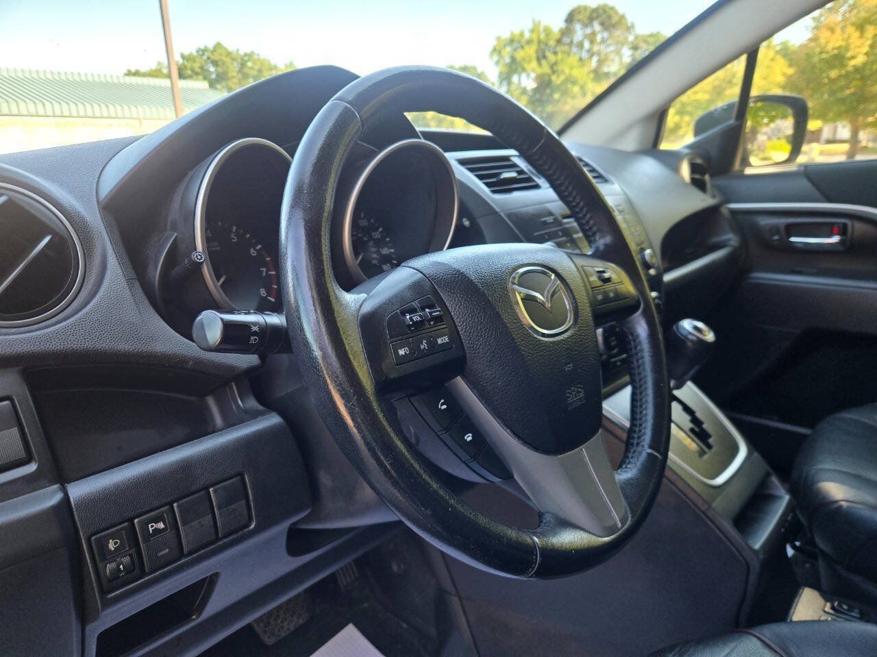 Used 2014 MAZDA MAZDA5 Grand Touring FWD image 20