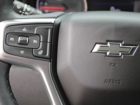 Used 2022 Chevrolet Silverado 1500 LT Trail Boss w/ Safety Package AWD/4WD image 18