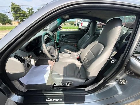 Used 2003 Porsche 911 Carrera RWD image 15