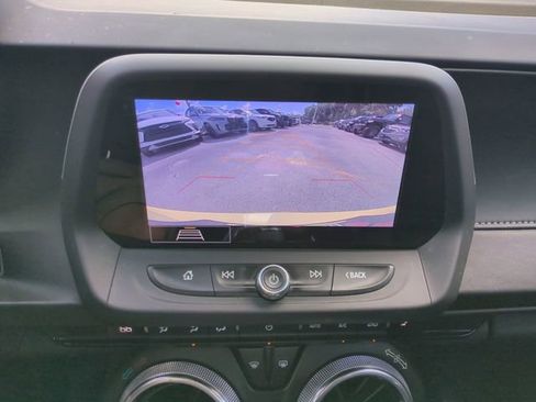 Used 2020 Chevrolet Camaro SS image 23