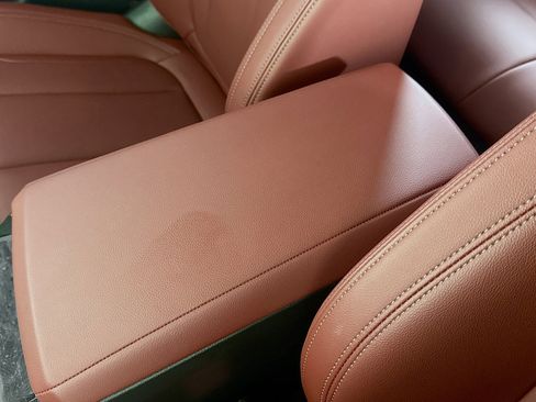 Used 2024 BMW 330i Sedan w/ Convenience Package image 18