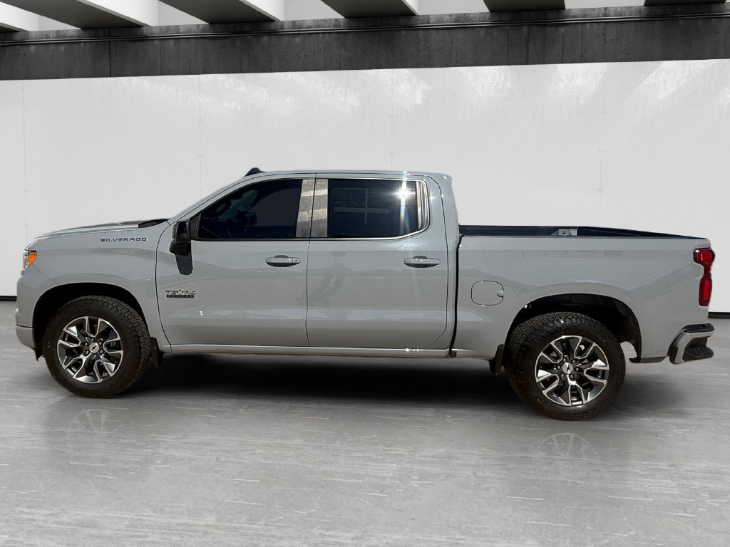Used 2024 Chevrolet Silverado 1500 RST RWD image 2