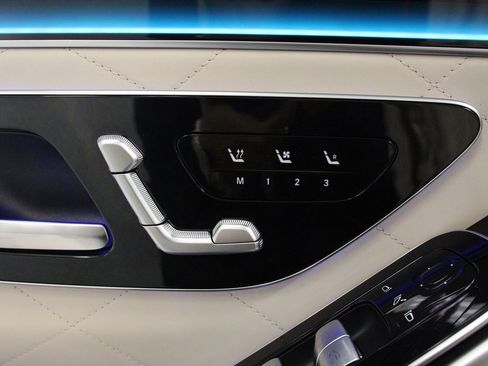 New 2026 Mercedes-Benz S 580 4MATIC Sedan image 16