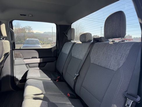 Used 2022 Ford F150 XLT w/ Equipment Group 301A Mid image 28