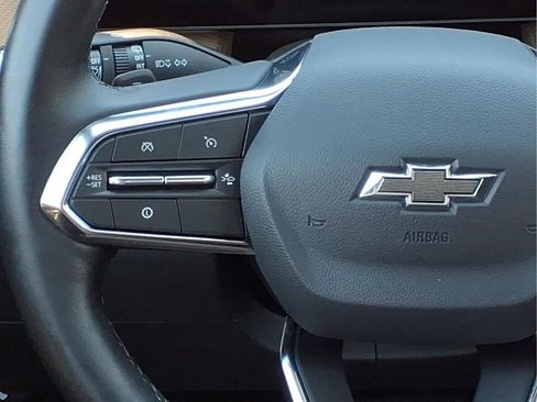 Used 2026 Chevrolet Equinox ACTIV FWD image 21