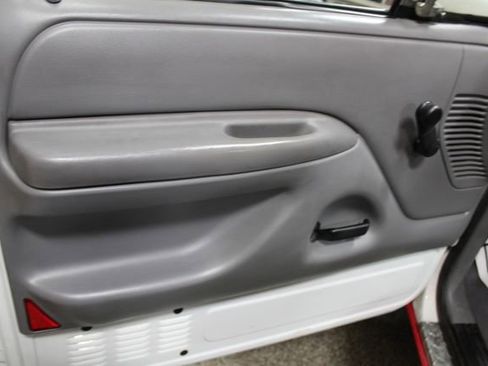 Used 1995 Ford F350 4x4 Regular Cab image 19
