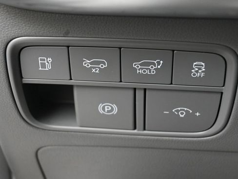 New 2026 Hyundai Ioniq 9 SEL image 24