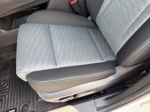 Used 2023 Nissan Rogue SV AWD/4WD image 20