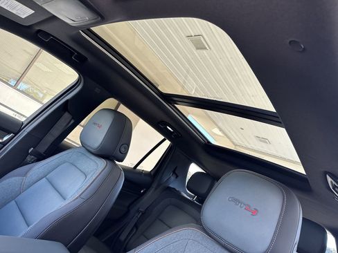 New 2026 GMC Terrain AT4 w/ Convenience Package III AWD/4WD image 27