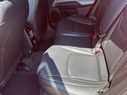 New 2026 Jeep Compass Limited AWD/4WD image 12