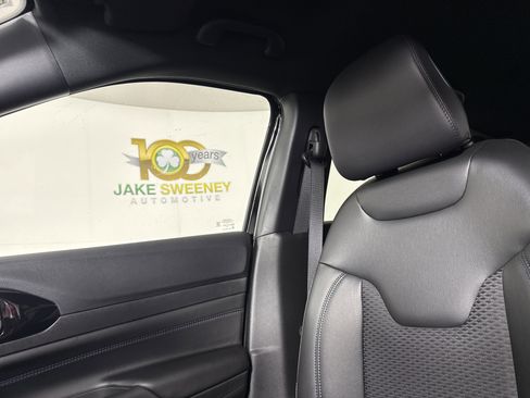 New 2026 Jeep Compass Latitude image 25