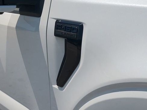 New 2025 Ford F150 Lariat w/ Equipment Group 502A High image 12