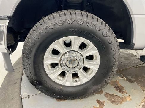 Used 2022 Ford F250 XLT AWD/4WD image 25