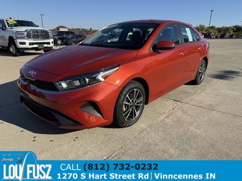 Used 2023 Kia Forte LXS w/ LXS Technology Package image 4