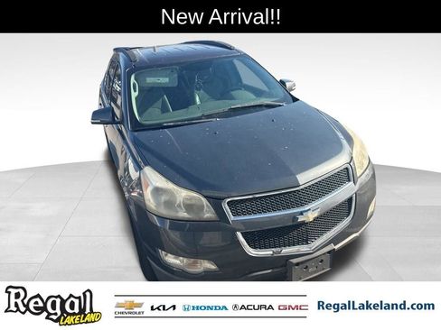 Used 2011 Chevrolet Traverse LT w/ Personal Connectivity Package image 1