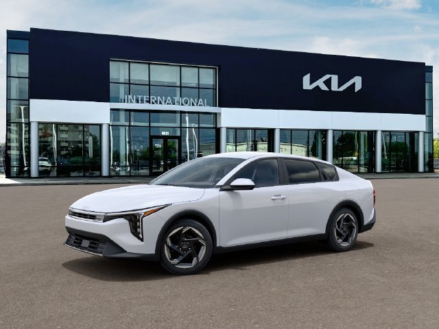 New 2026 Kia K4 EX FWD image 3