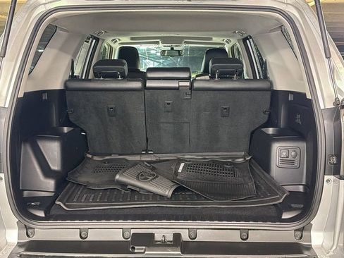 Used 2018 Toyota 4Runner Limited image 14