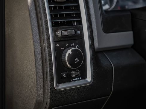 Used 2017 RAM 2500 Big Horn w/ Sport Appearance Group image 26