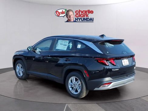 New 2026 Hyundai Tucson SE FWD image 3