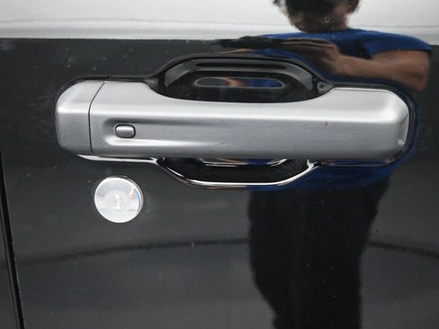 Used 2026 Jeep Wrangler Willys image 8