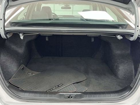Used 2024 Nissan Altima 2.5 SR FWD image 21