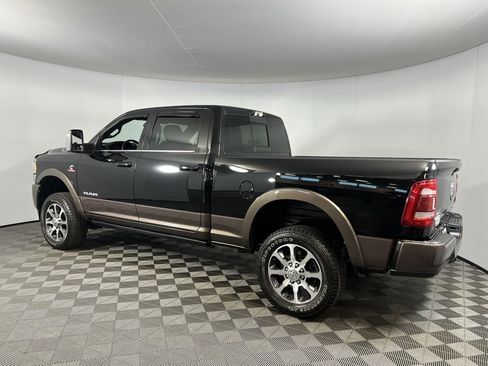 Used 2024 RAM 2500 Limited image 9