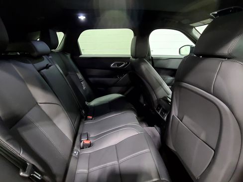 New 2026 Land Rover Range Rover Velar Dynamic SE image 16