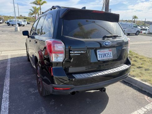 Used 2017 Subaru Forester 2.0XT Premium AWD/4WD image 6