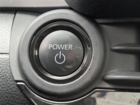 Used 2023 Toyota Crown Platinum image 27