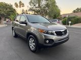 Used 2013 Kia Sorento LX w/ Convenience Pkg image 3