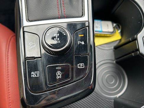 Used 2023 Kia Sportage SX image 33