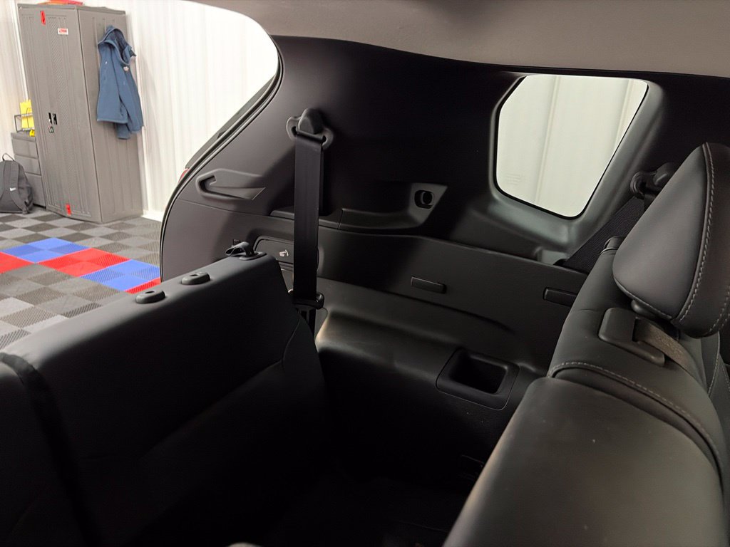 Used 2025 Mitsubishi Outlander SE AWD/4WD image 24