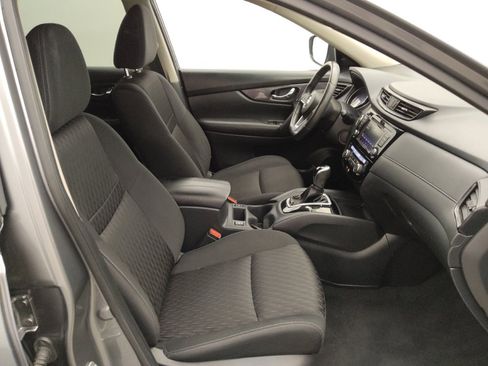 Used 2020 Nissan Rogue SV AWD/4WD image 21