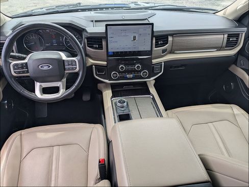 Used 2024 Ford Expedition Max Limited RWD image 18