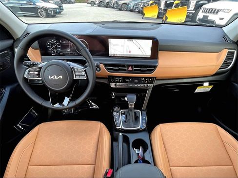 New 2026 Kia Seltos EX w/ EX Sunroof Package image 12