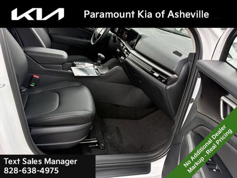 New 2026 Kia Sportage EX FWD image 20