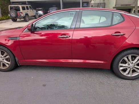 Used 2013 Kia Optima EX w/ Premium Pkg image 8