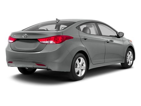 Used 2013 Hyundai Elantra Limited image 2