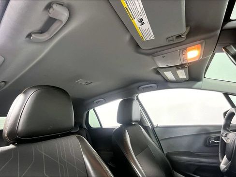 Used 2019 Chevrolet Trax LT w/ Driver Confidence Package FWD image 22