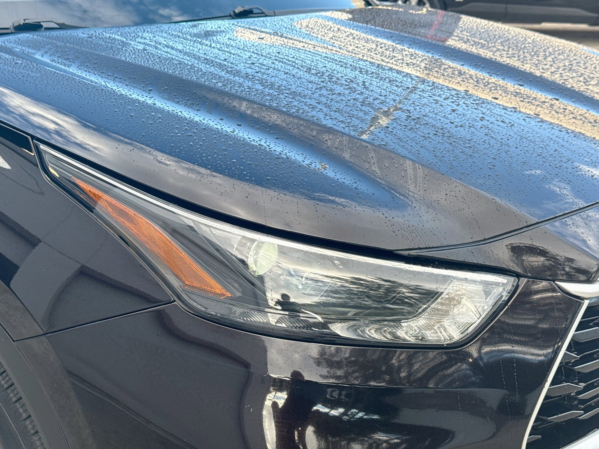 Used 2022 Toyota Highlander LE FWD image 34